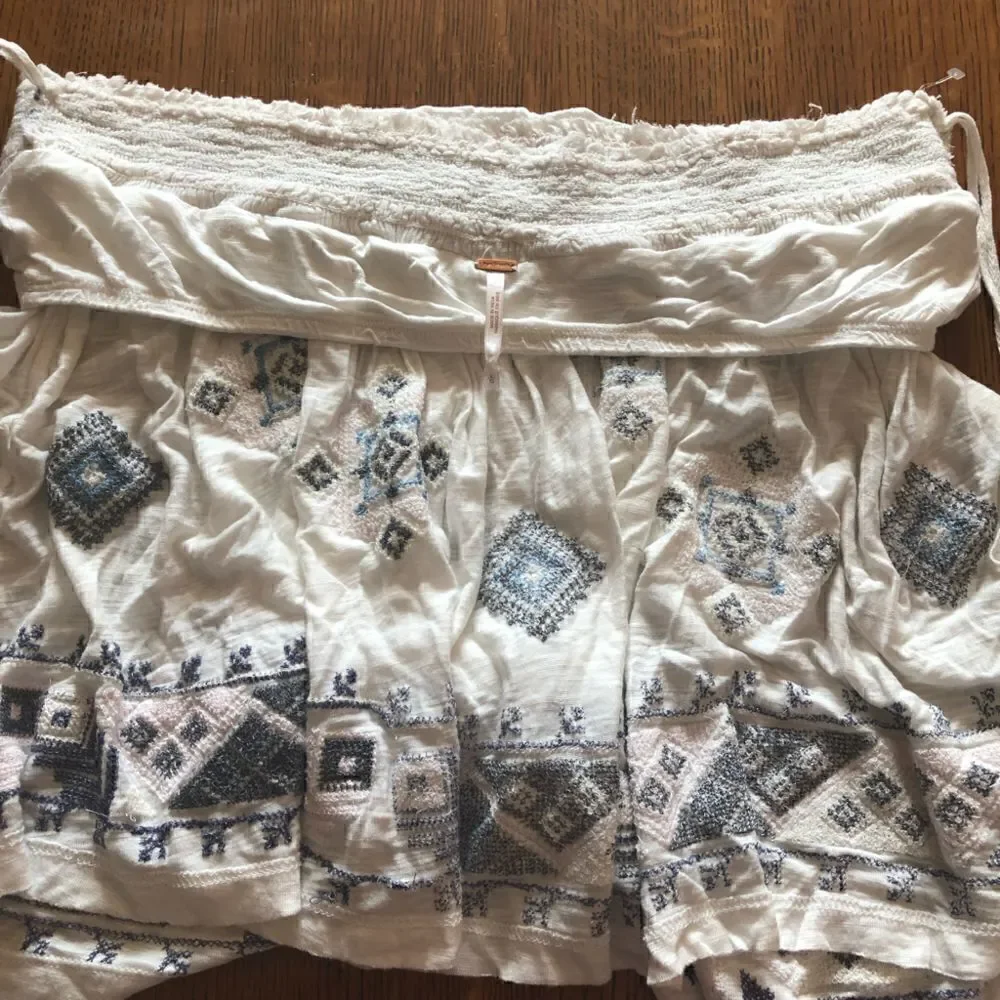 NWOT Free People You Got It Bad Embroidered Strapless Top